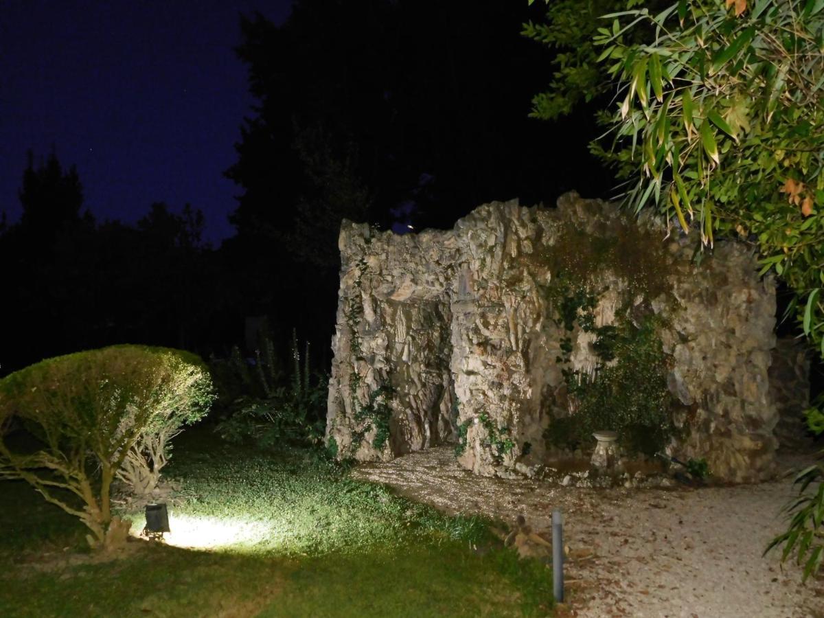 Appartamento Con Piscina Immersa Nel Verde Cascina Exterior foto