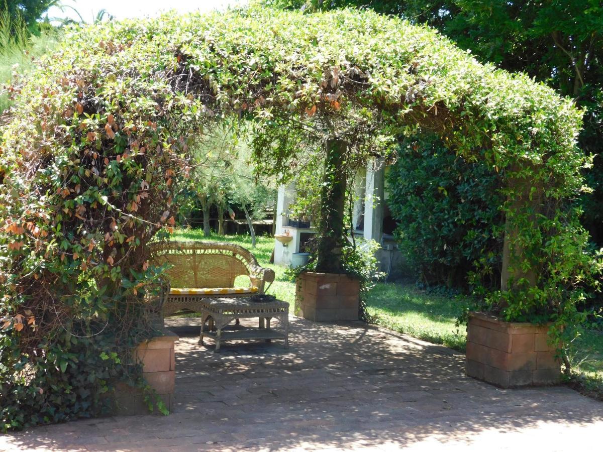 Appartamento Con Piscina Immersa Nel Verde Cascina Exterior foto
